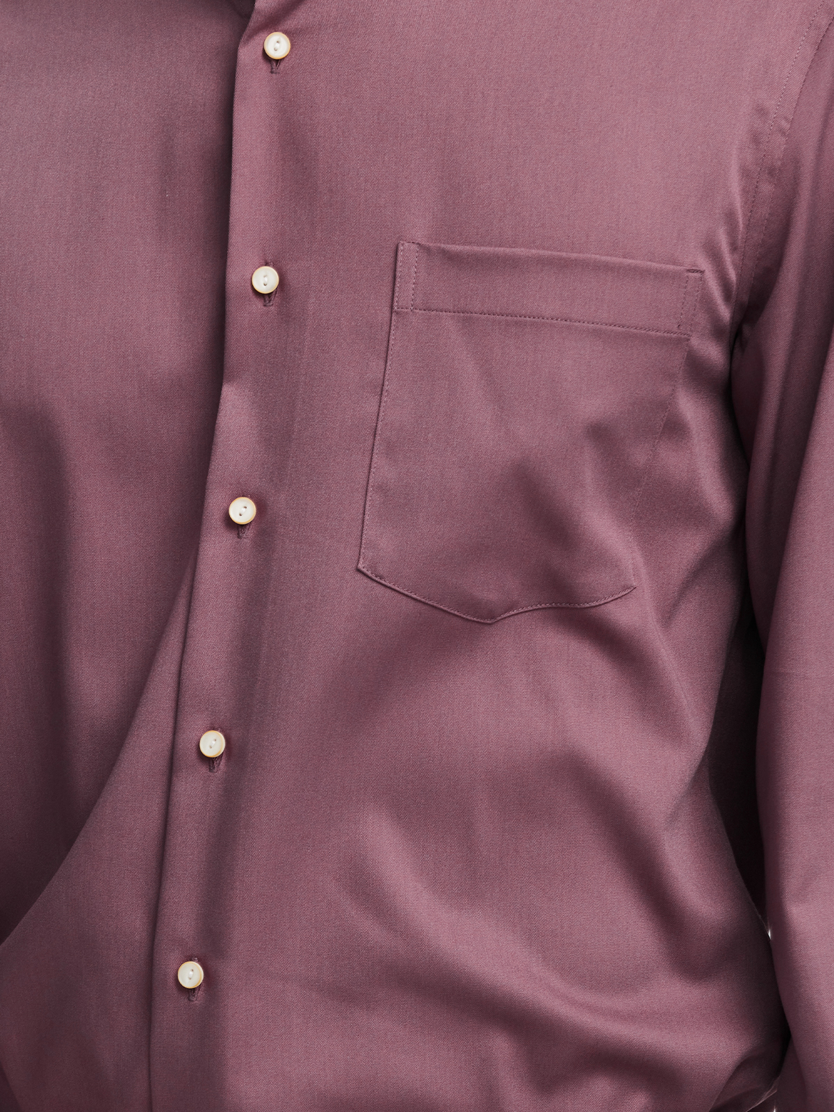 Modernes Dirndl in Rosa