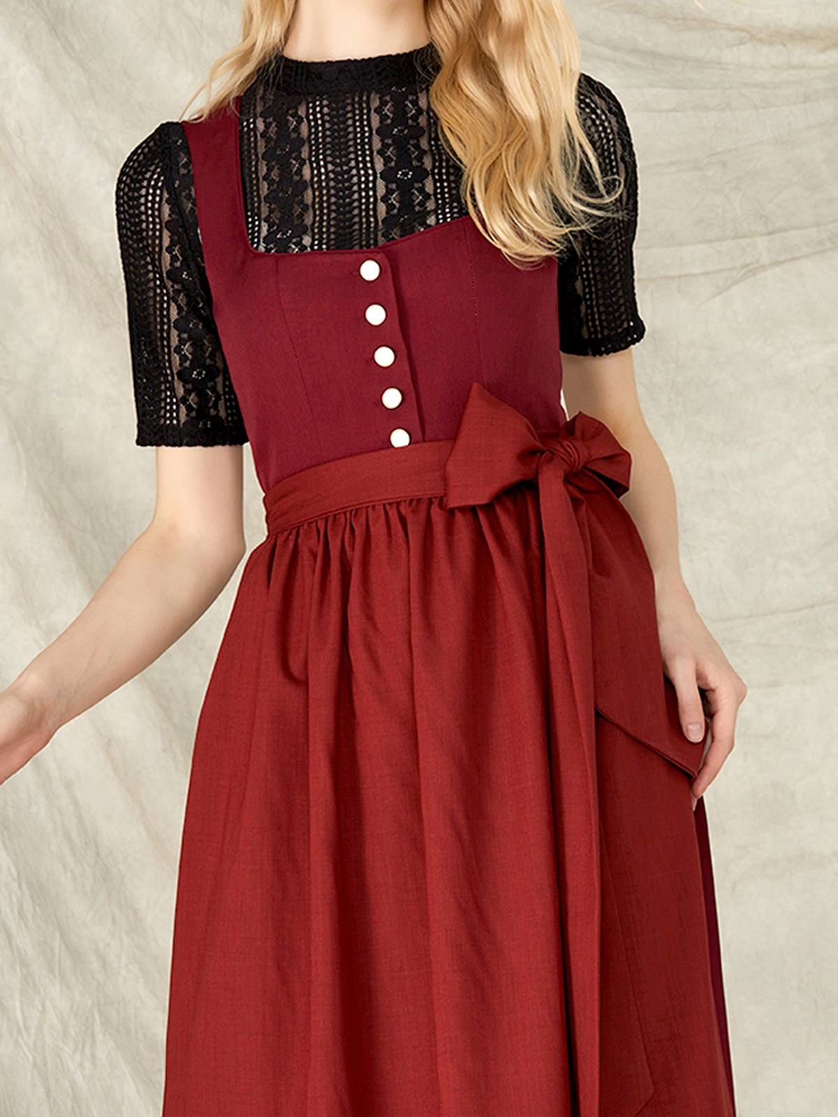 Dirndl in rosa und grün