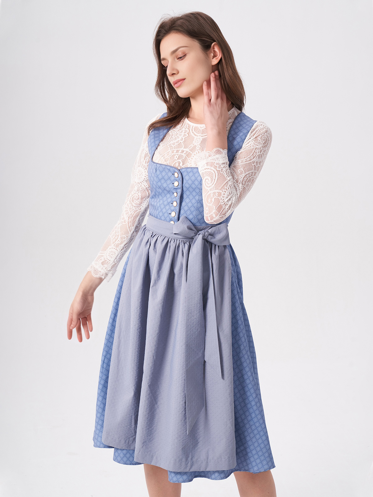 Dirndl mit Herzausschnitt in Blau