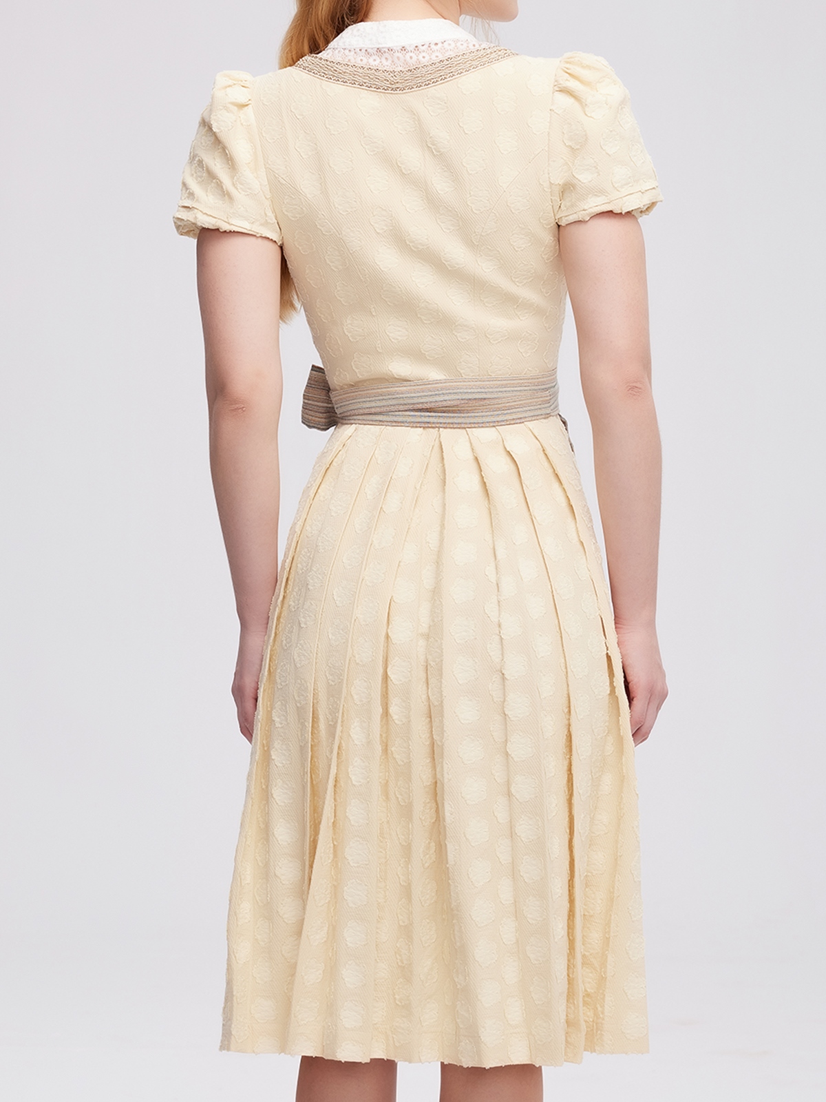 Elegantes langes Dirndl in Gelb